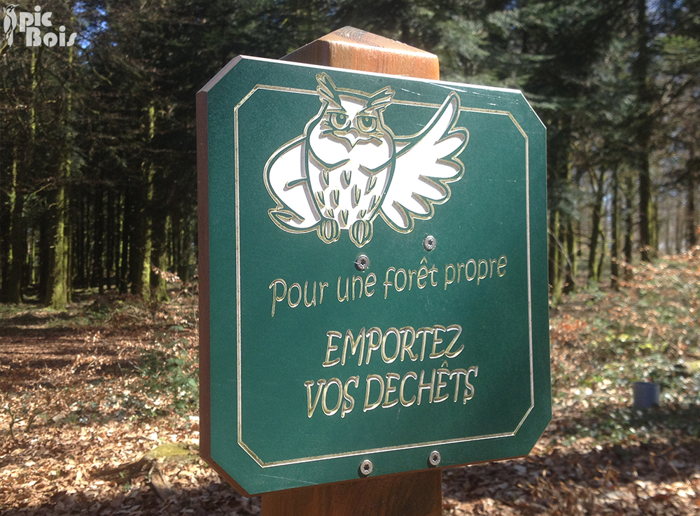 Signalétique touristique - Panneau d'information - Forêt propre - Fabrication PIC BOIS
